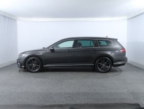 Volkswagen Passat - 2020