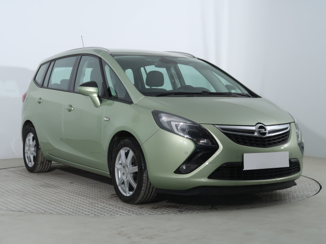 Opel Zafira Tourer 2012