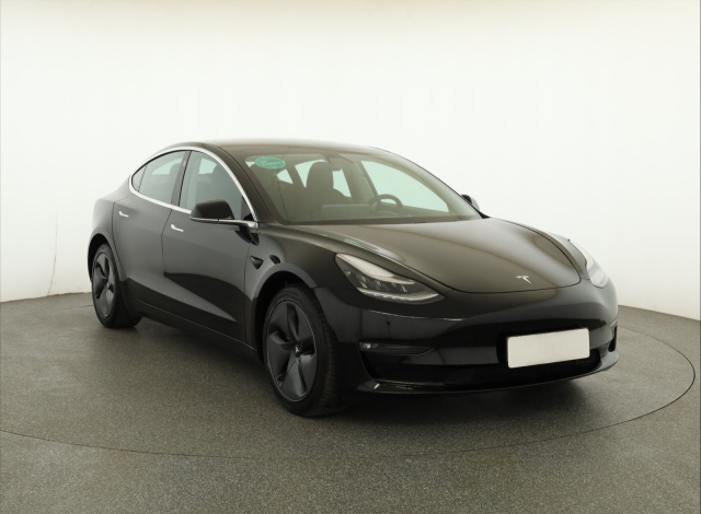 Tesla Model 3 2019