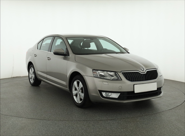 Škoda Octavia 2014