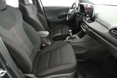 Hyundai i30 - 2023