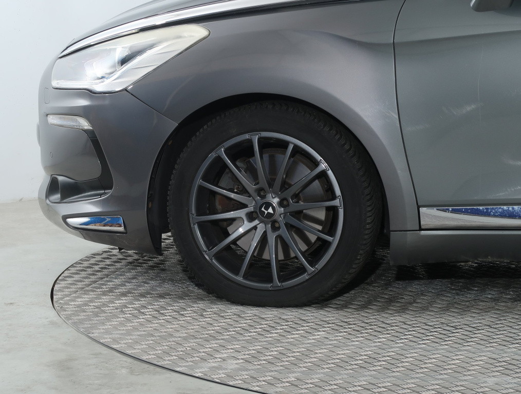 Citroen DS5