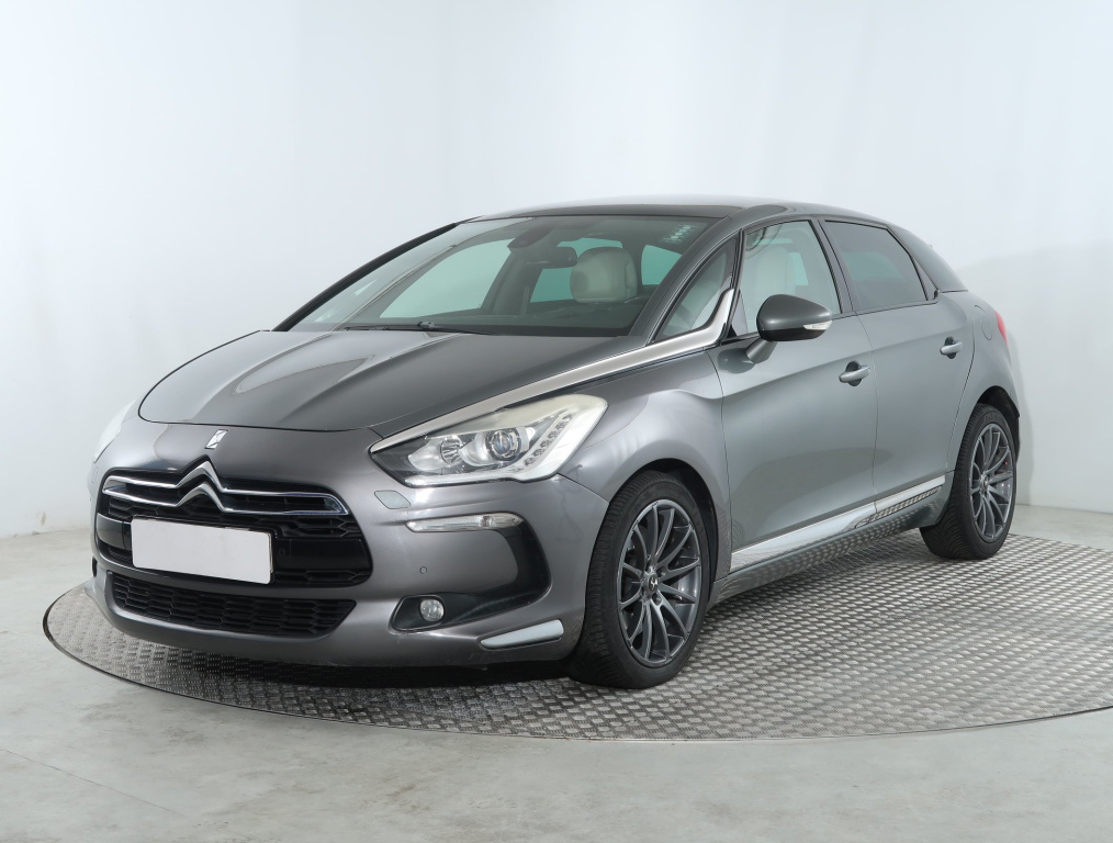 Citroen DS5