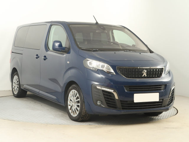 Peugeot Traveller 2017