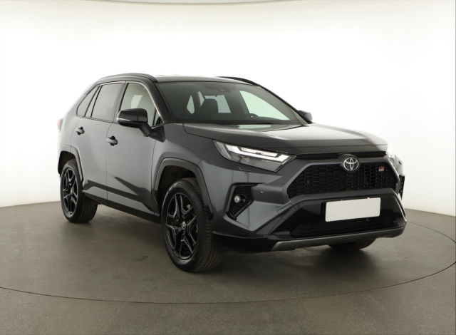 Toyota RAV4 2024