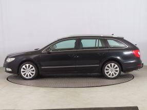 Skoda Superb - 2011