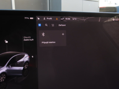 Tesla Model Y - 2024