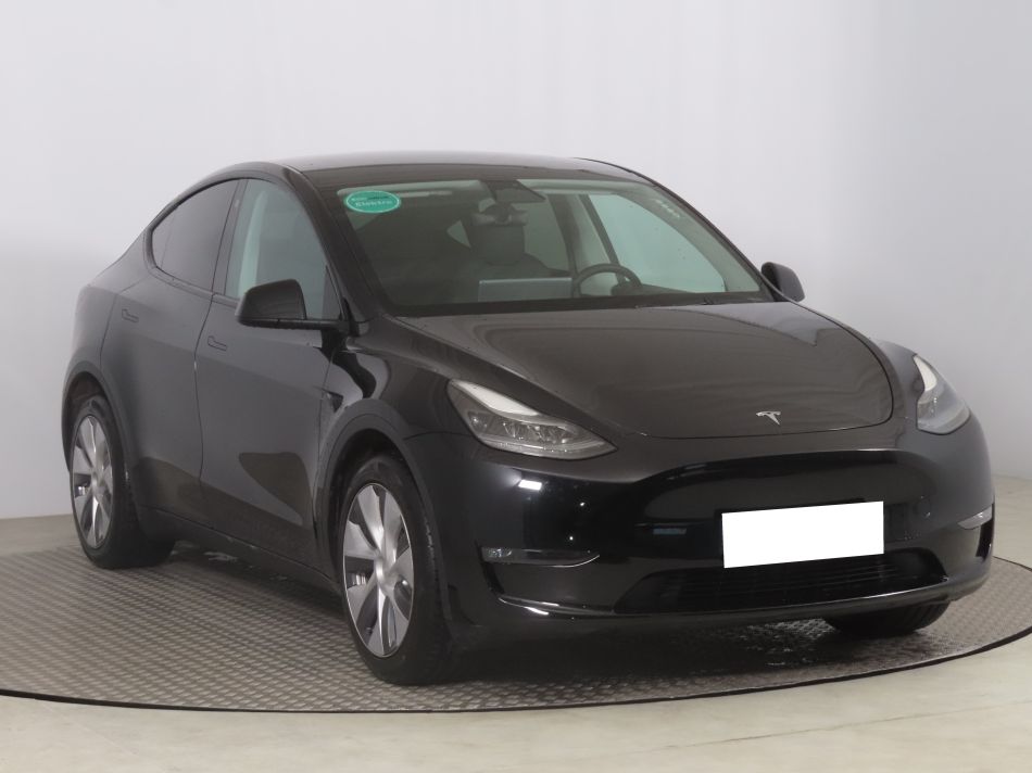Tesla Model Y - 2023