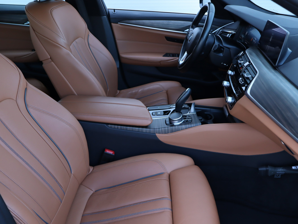 BMW 5