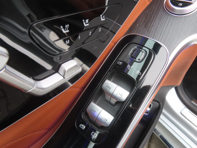 Mercedes-Benz S - 2022