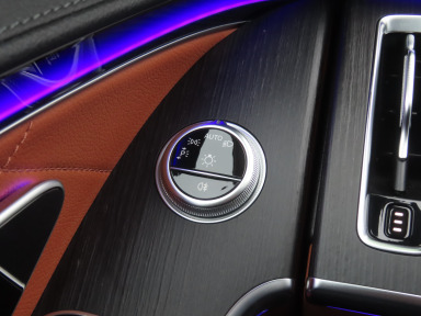 Mercedes-Benz S - 2022