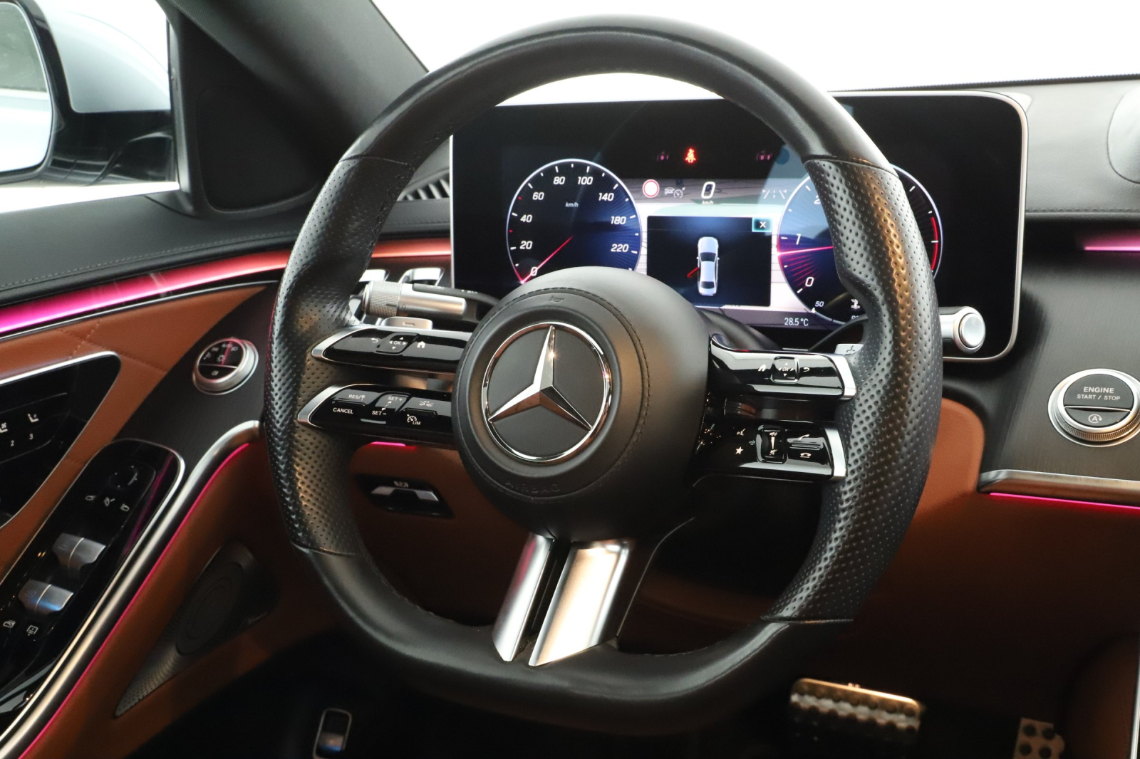 Mercedes-Benz S - 2022