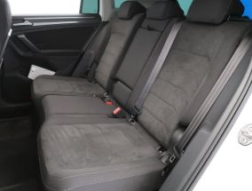 Volkswagen Tiguan - 2019