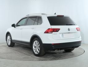 Volkswagen Tiguan - 2019