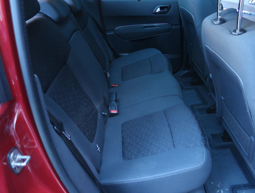 Peugeot 3008, 2014