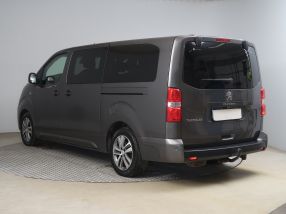 Peugeot Traveller - 2018
