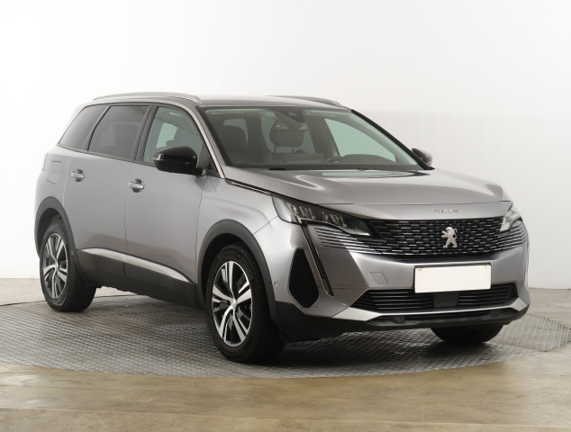 Peugeot 5008 2022