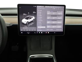 Tesla Model Y - 2022