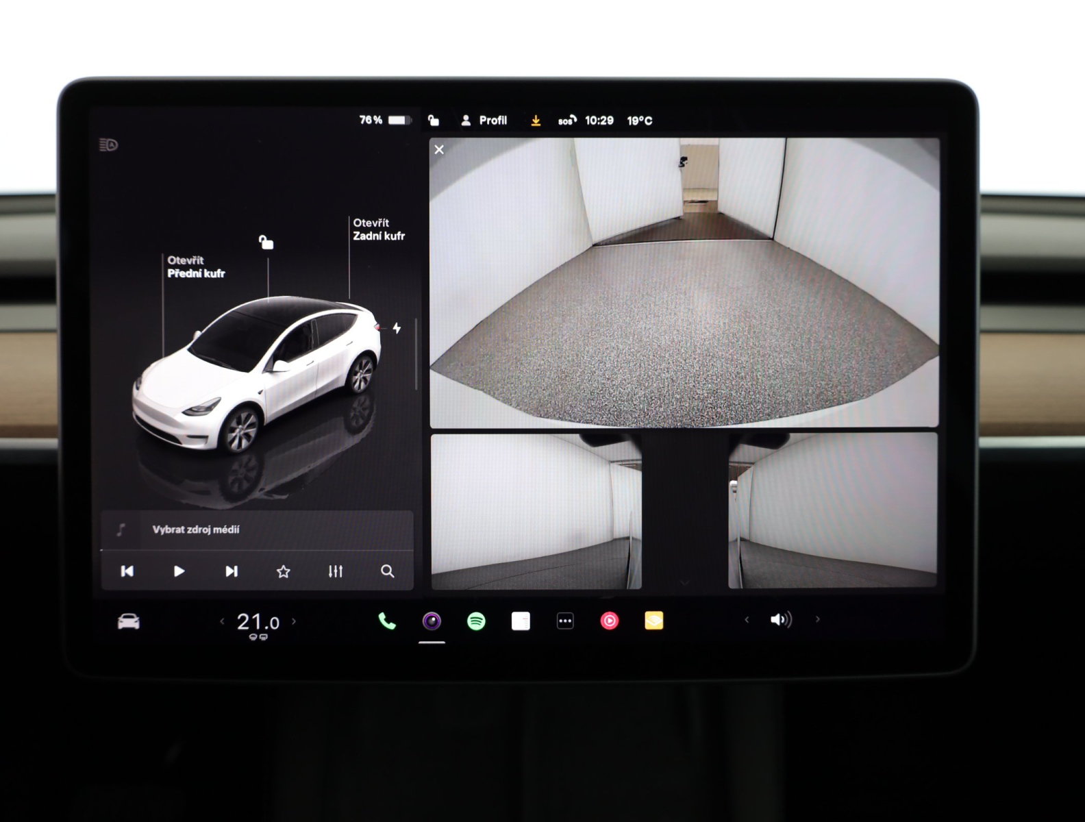 Tesla Model Y - 2022