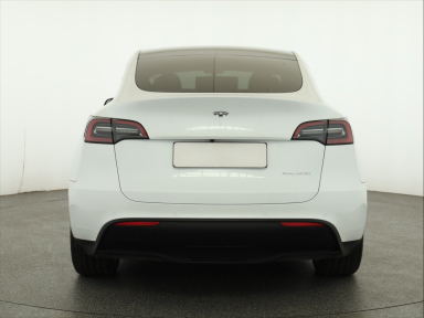 Tesla Model Y - 2022