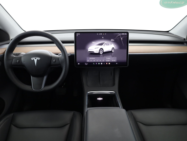 Tesla Model Y - 2022