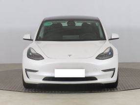 Tesla Model 3 - 2020