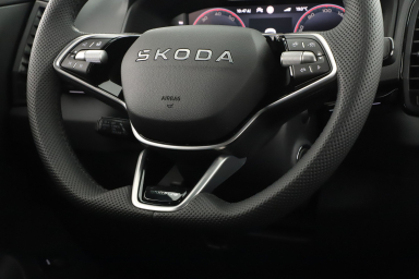Škoda Karoq - 2025
