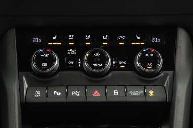 Škoda Karoq - 2025