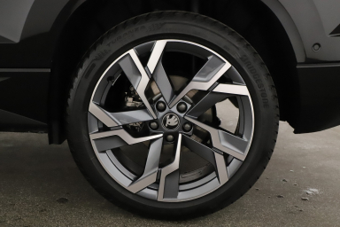 Škoda Karoq - 2025