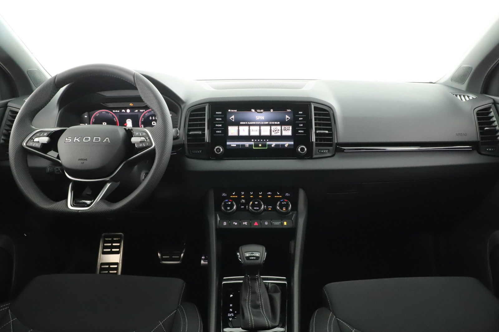 Škoda Karoq - 2025