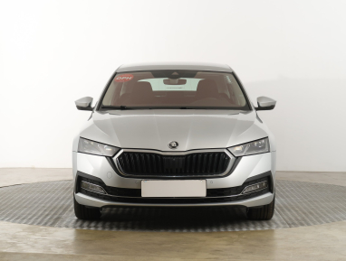 Škoda Octavia - 2023