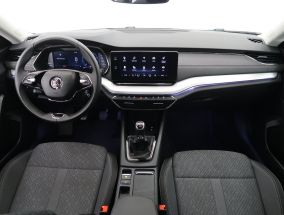 Škoda Octavia - 2023