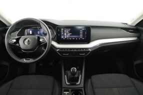 Škoda Octavia - 2023