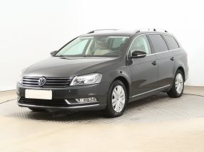 Volkswagen Passat - 2014