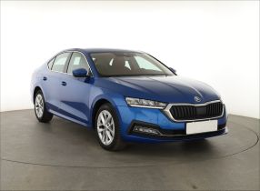 Škoda Octavia - 2023