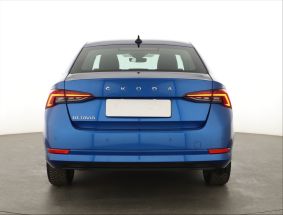 Škoda Octavia - 2023