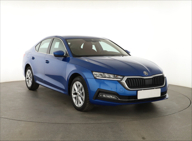 Škoda Octavia 2023