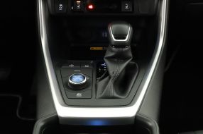 Toyota RAV 4 - 2024