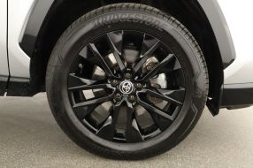 Toyota RAV 4 - 2024