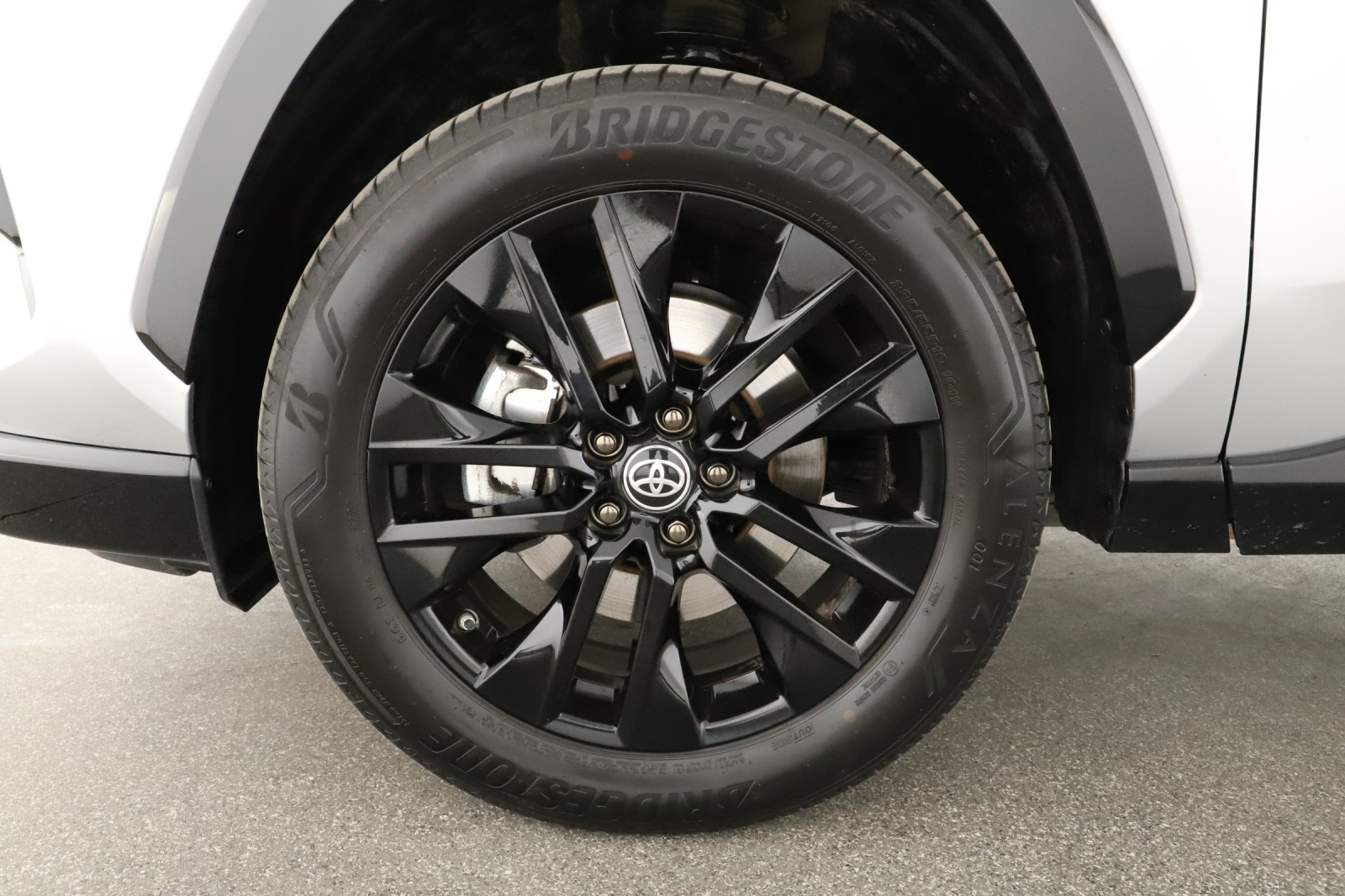Toyota RAV 4 - 2024