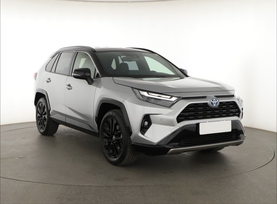 Toyota RAV 4 - 2024