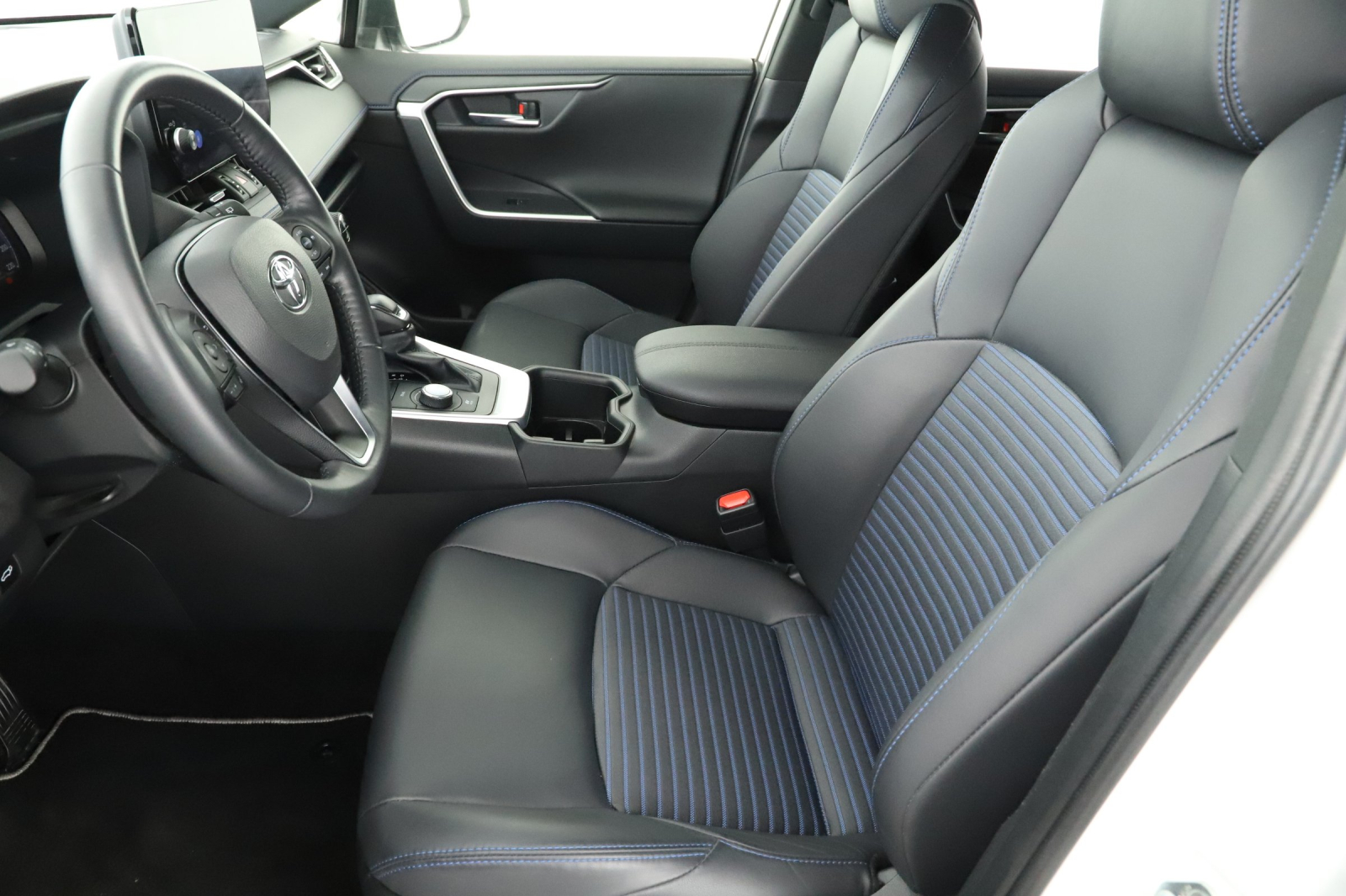 Toyota RAV 4 - 2024