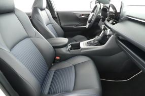 Toyota RAV 4 - 2024