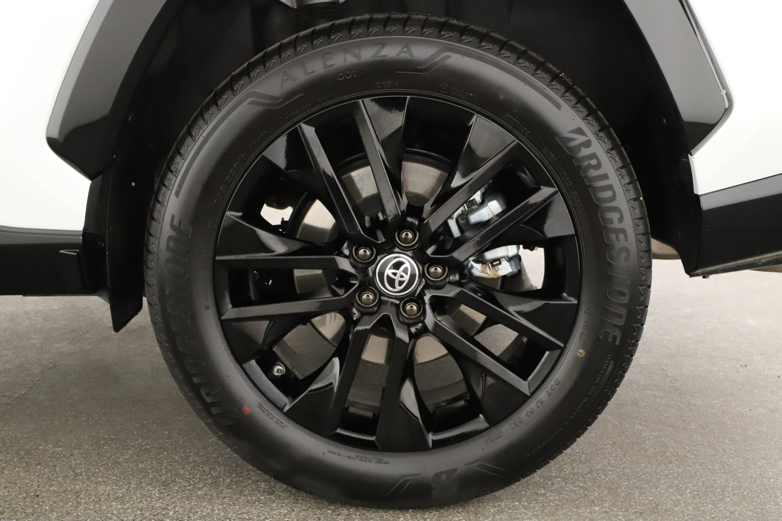 Toyota RAV 4 - 2024