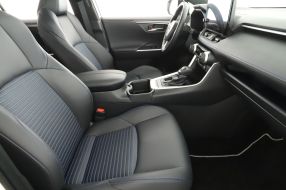 Toyota RAV 4 - 2024