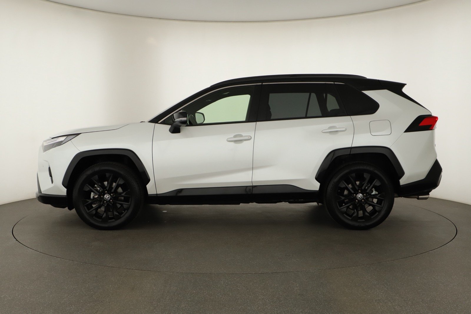 Toyota RAV 4 - 2024