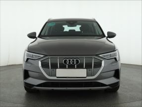 Audi e-tron - 2019