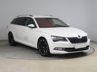 Škoda Superb, 2016