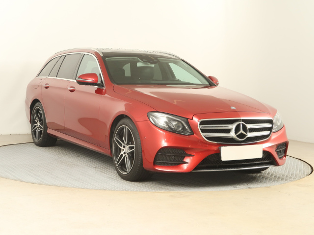 Mercedes-Benz E 2016