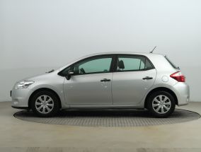 Toyota Auris - 2010